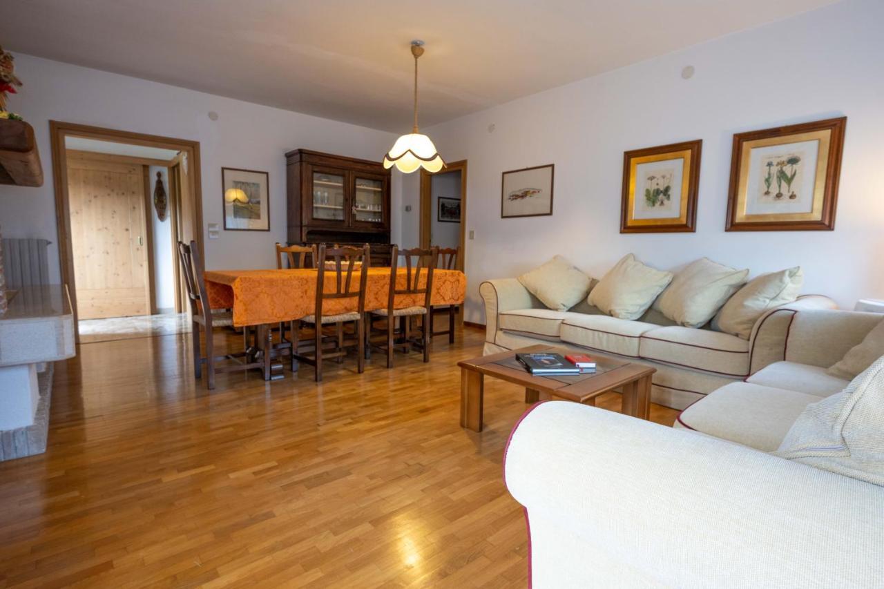 コルティーナ・ダンペッツォCasa Colアパートメント エクステリア 写真